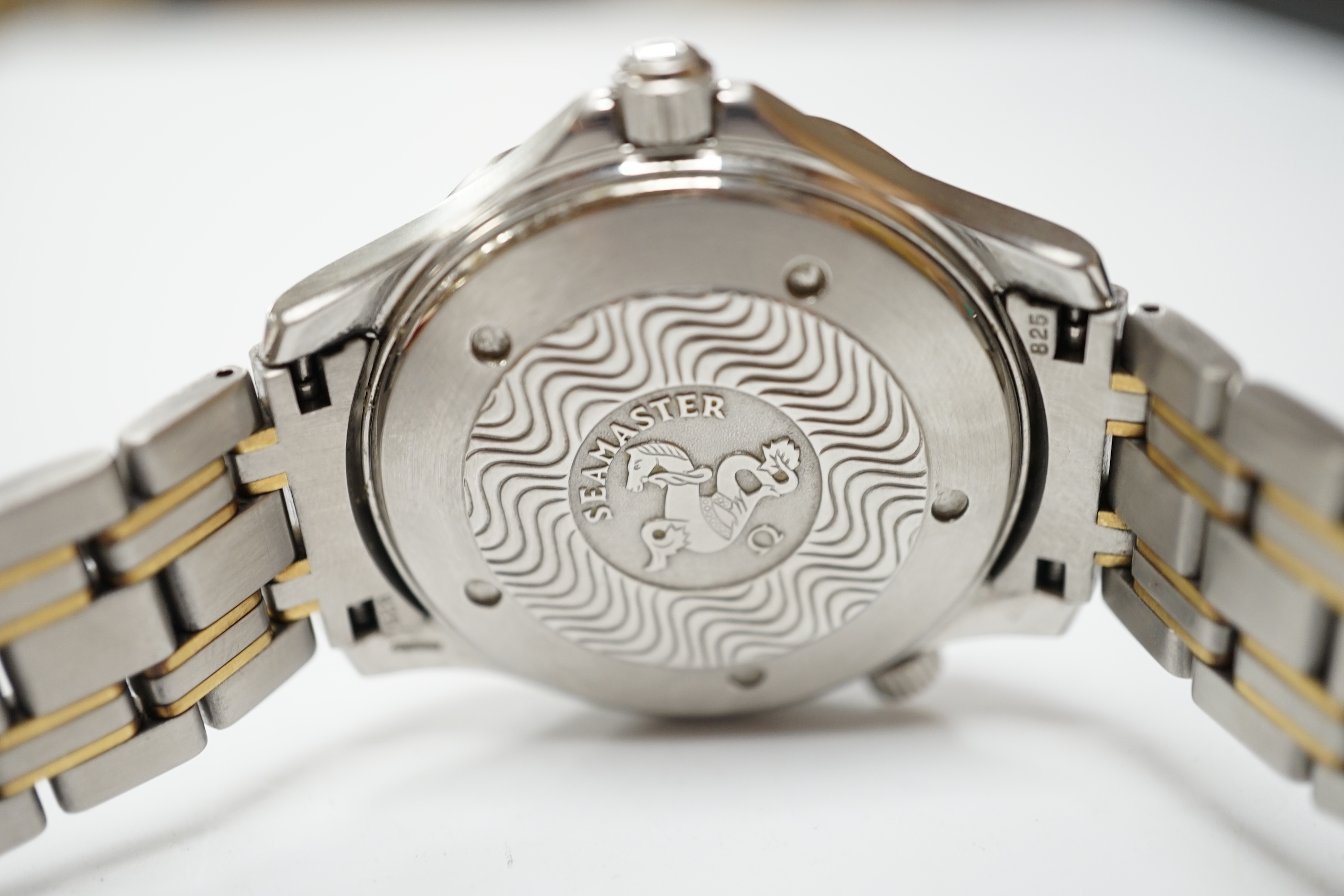 A gentleman's 2006 stainless steel Omega Seamaster Professional Chronometer wrist watch, on stainless steel Omega bracelet, case diameter 42mm, with box, no papers.